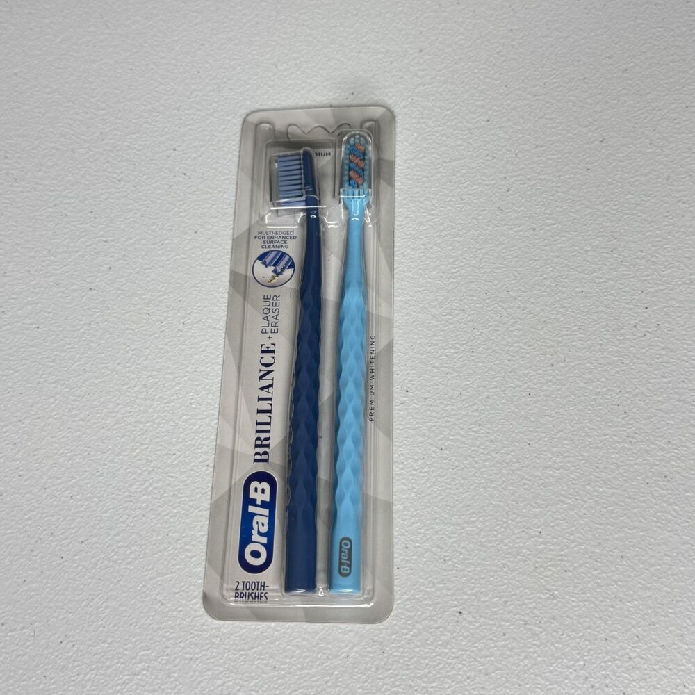 Oral-B Brilliance Premium Whitening Toothbrush with Plaque Eraser, Medium
